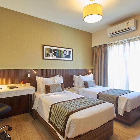 เรสซิเดนซี ซาโรวาร์ พาร์ทีโค Hotel มุมไบ ภายนอก รูปภาพ
