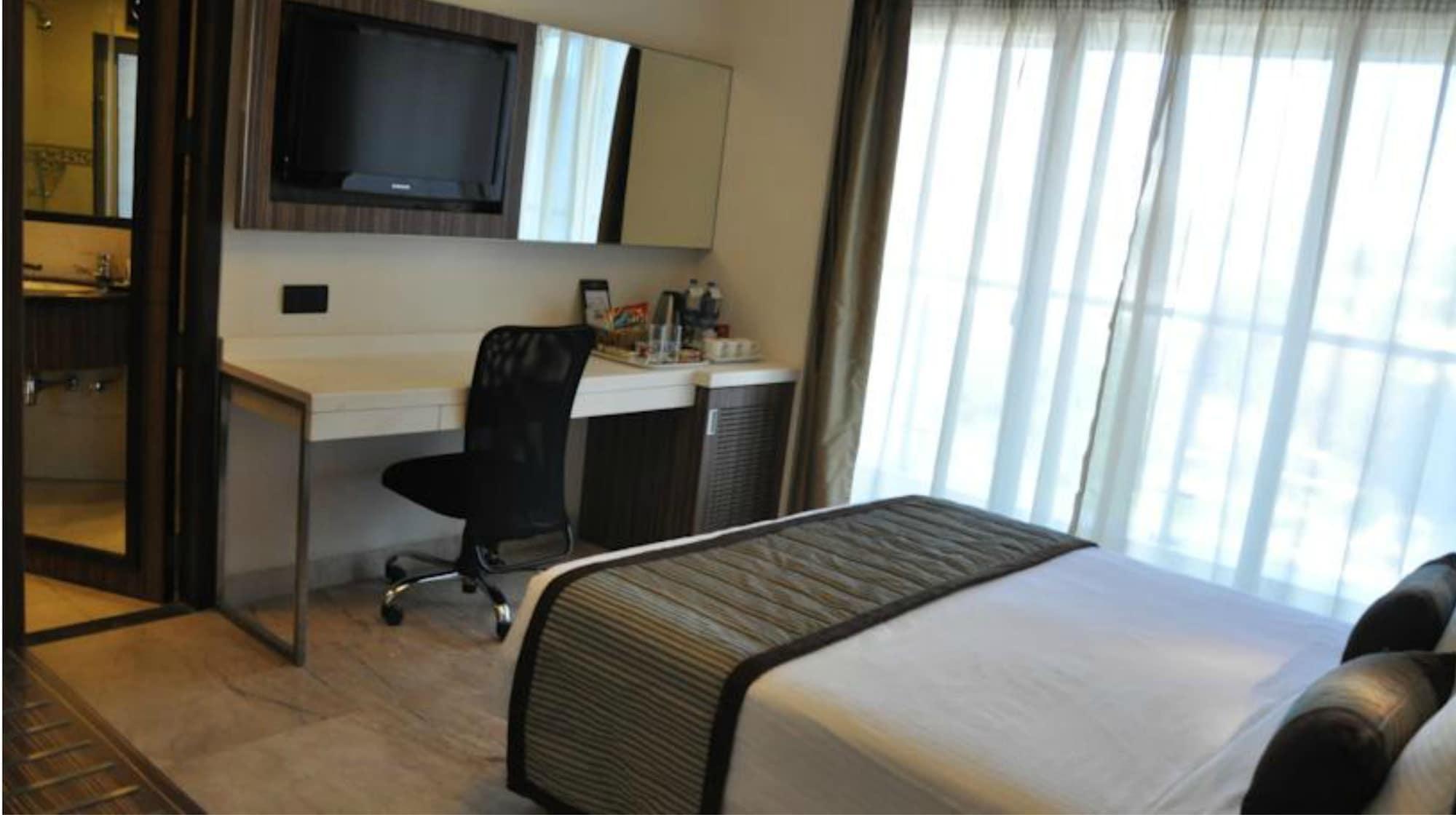 เรสซิเดนซี ซาโรวาร์ พาร์ทีโค Hotel มุมไบ ภายนอก รูปภาพ