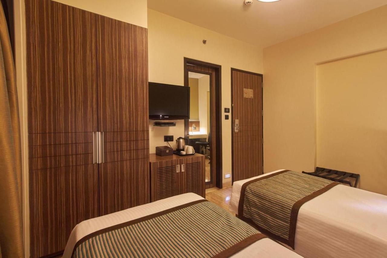 เรสซิเดนซี ซาโรวาร์ พาร์ทีโค Hotel มุมไบ ภายนอก รูปภาพ