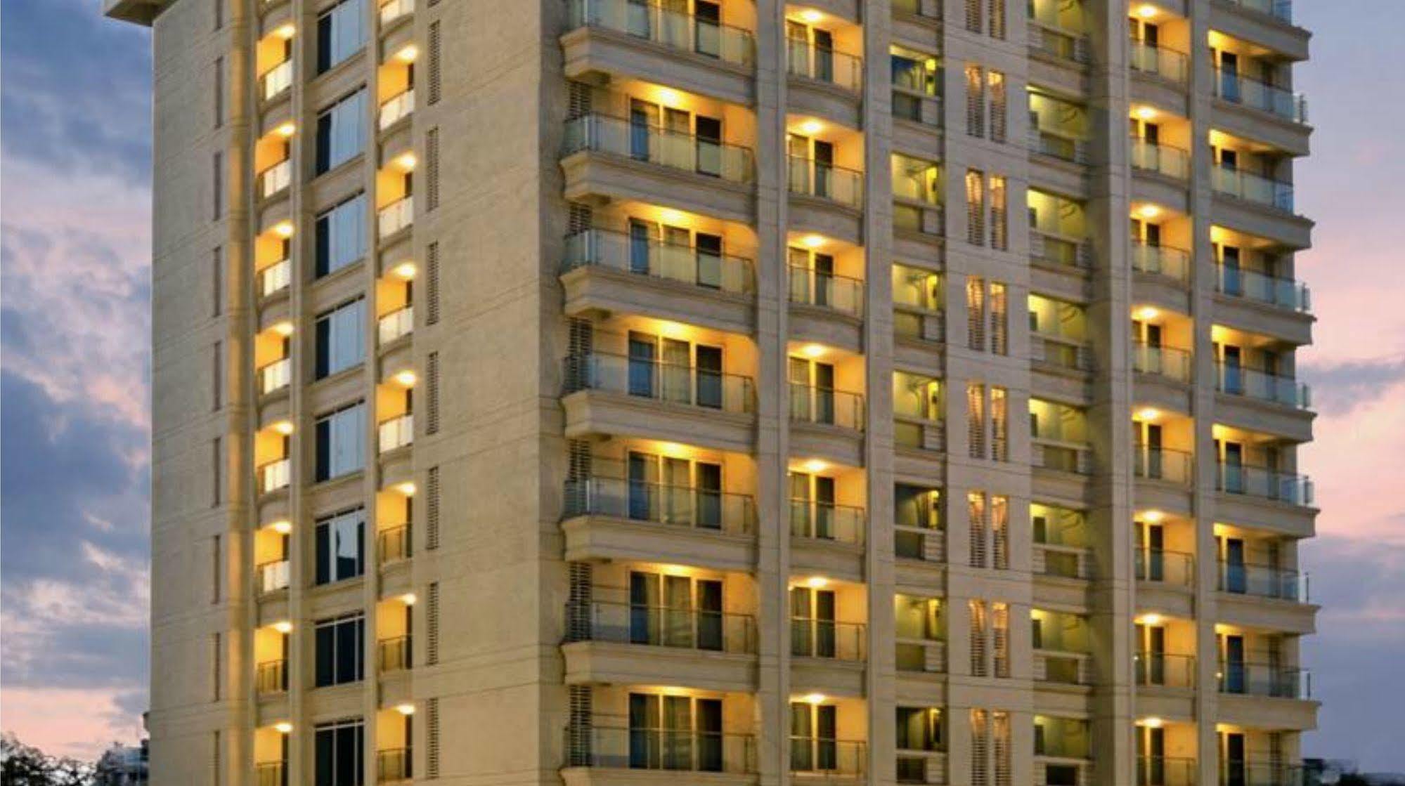 เรสซิเดนซี ซาโรวาร์ พาร์ทีโค Hotel มุมไบ ภายนอก รูปภาพ