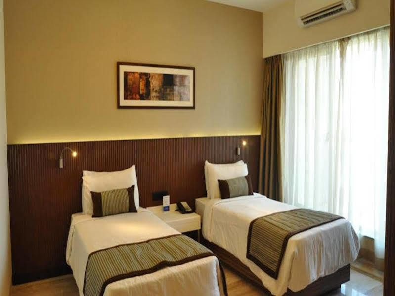 เรสซิเดนซี ซาโรวาร์ พาร์ทีโค Hotel มุมไบ ภายนอก รูปภาพ